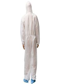 Customized Size Lightweight Disposable Coveralls Tear Resistant For Hospital