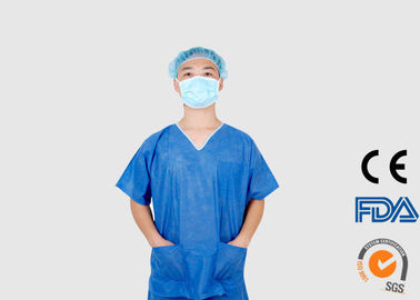 PP Plastic Material Disposable Medical Scrubs With Short Sleeves