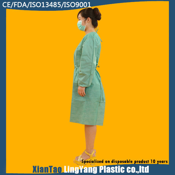 Eco Friendly Medical Isolation Gowns , Non Woven Sms Surgical Gown